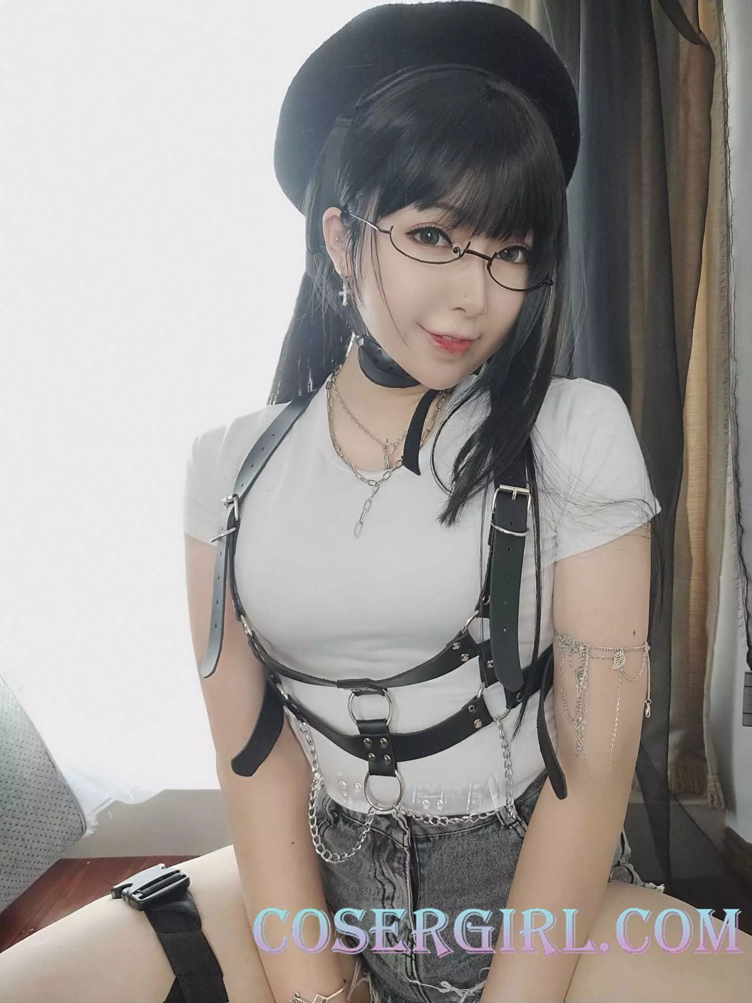 图片[11]-小容仔咕咕咕w 白T - coser福利社-coser福利社