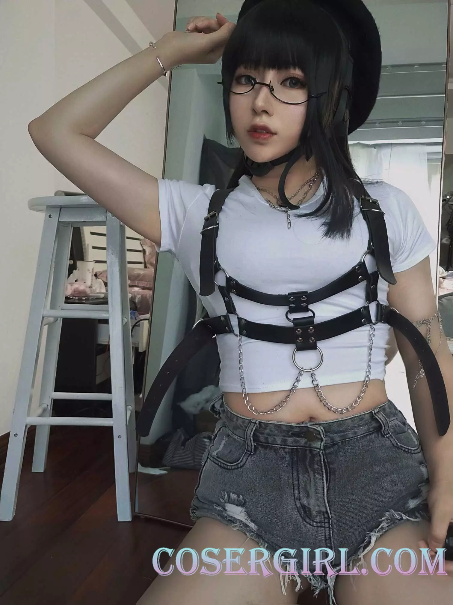 图片[3]-小容仔咕咕咕w 白T - coser福利社-coser福利社