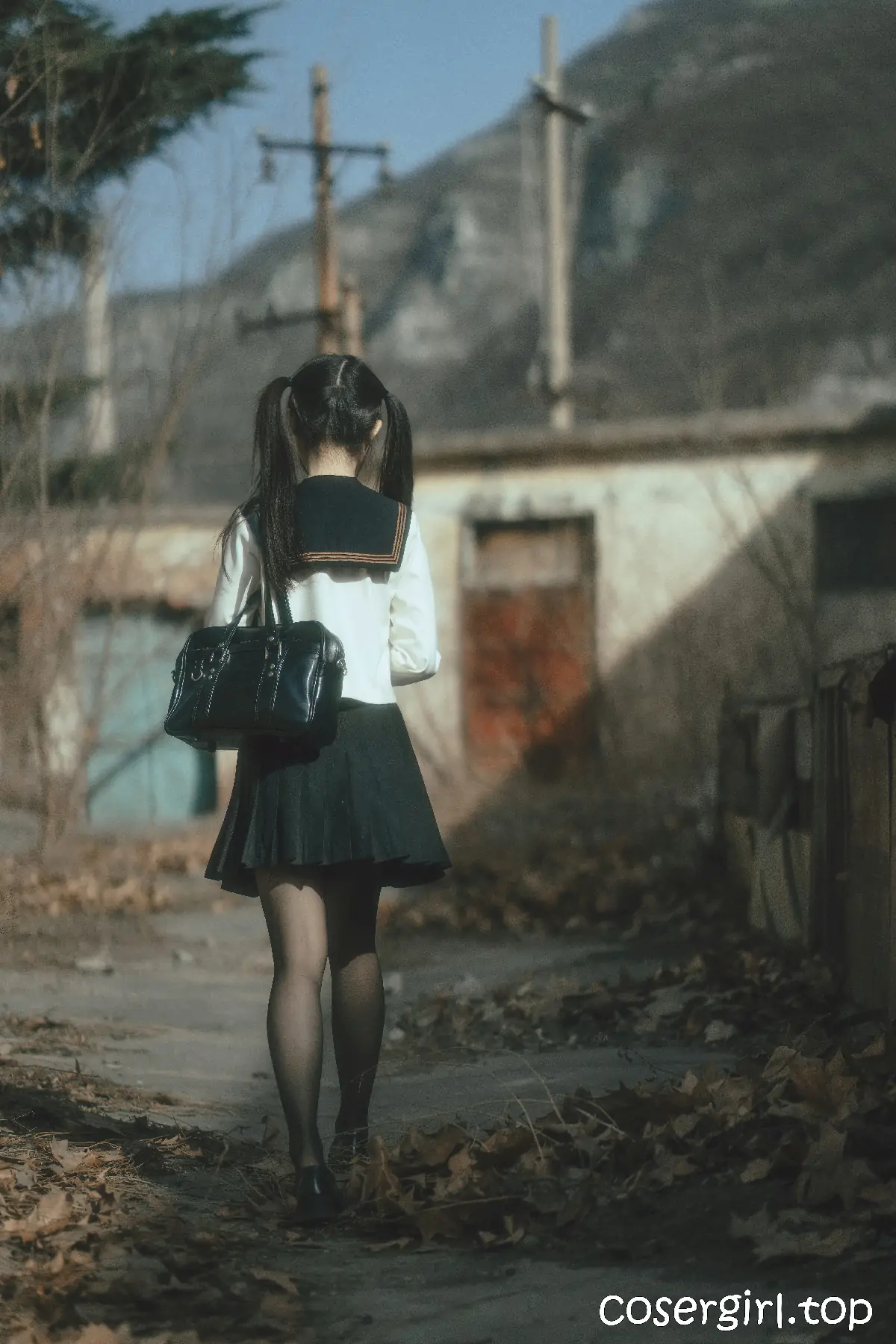 图片[3]-六味帝皇酱 废墟JK - coser福利社-coser福利社