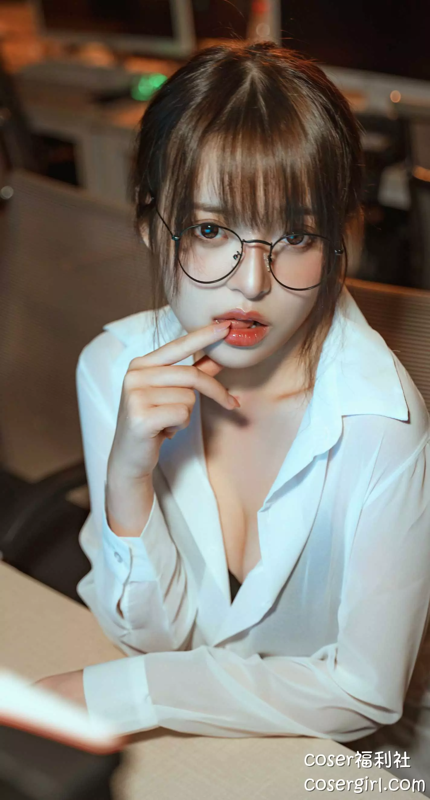 图片[32]-草莓味的奈奈兔 写真合集下载 - coser福利社[23套][6.30GB]-coser福利社