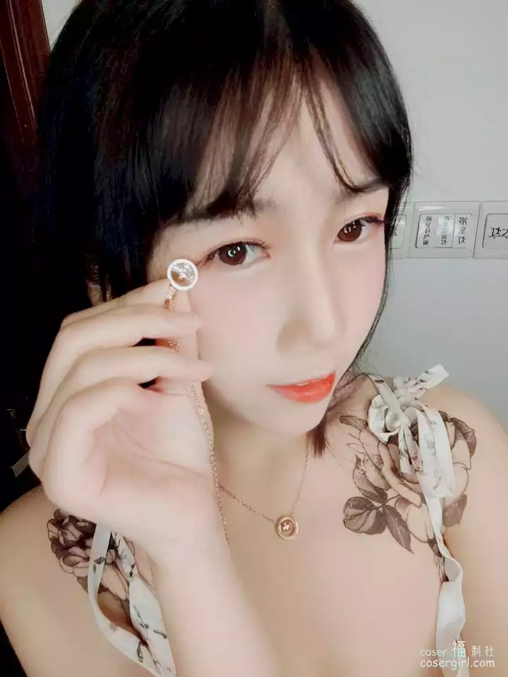 图片[2]-不呆猫 温柔风连衣裙 - coser福利社-coser福利社