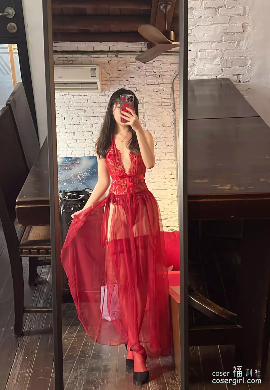 图片[3]-不呆猫 霸气红色人妻 57P美女图片欣赏 - coser福利社-coser福利社